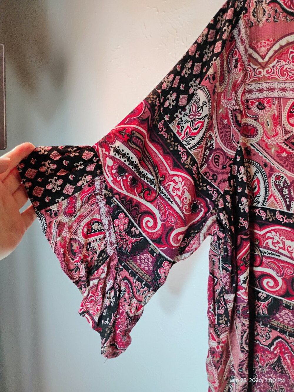 Avenue Plus Size Peasant Top – Size 26/28 – Pink & Black Paisley Patchwork - Picture 8 of 10